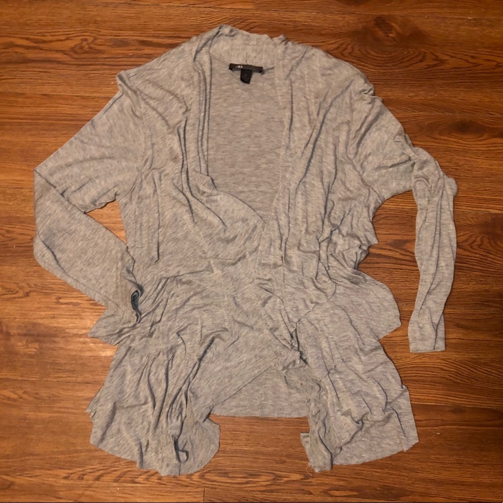 Woman’s Cardigan
